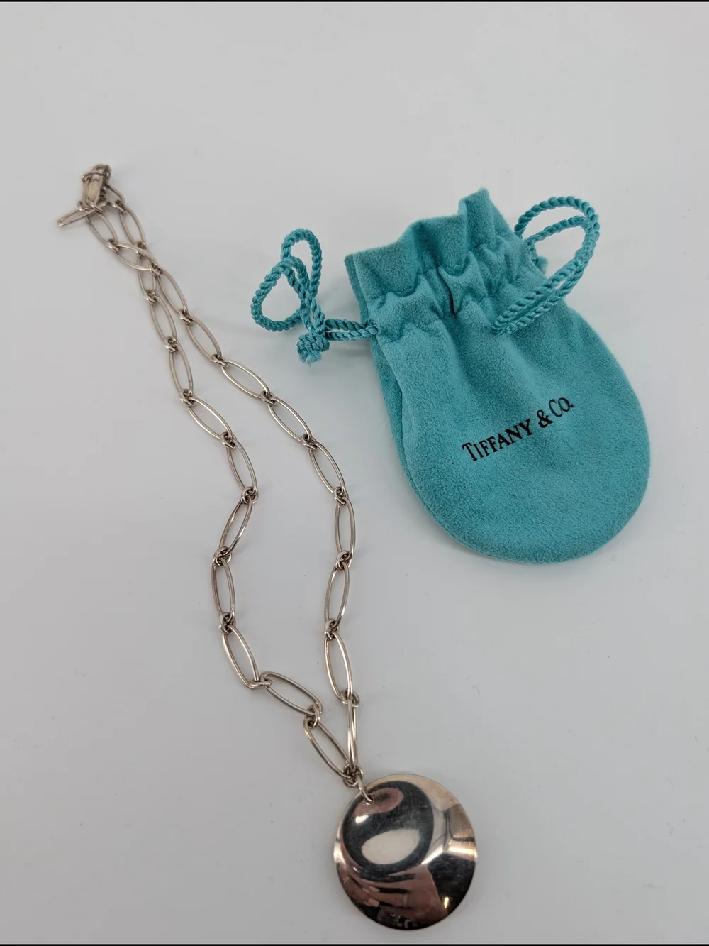 Tiffany & Co. Elsa Peretti sterling silver round pendant necklace - Picture 3 of 3